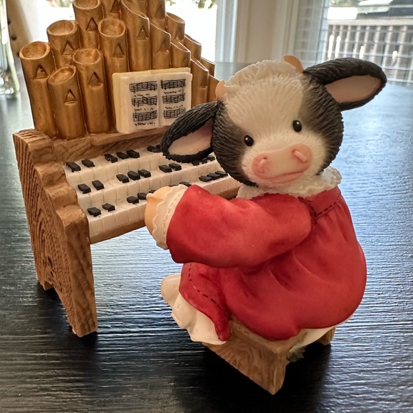 Mary Moo Moo Other - Mary Moo Moo Church Organ